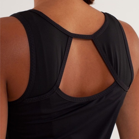 Lululemon Run: Speed Squad Tank Black - Picture 7 of 10